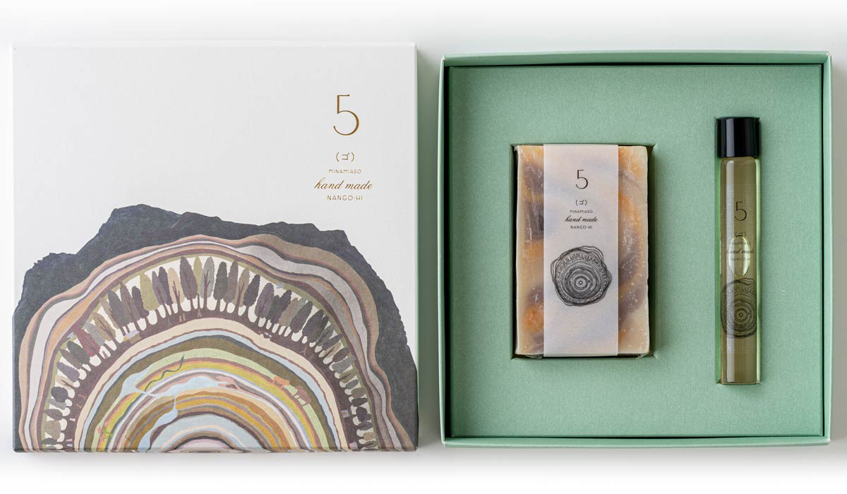 「南郷檜」石鹸＆フレグランスオイル【５】