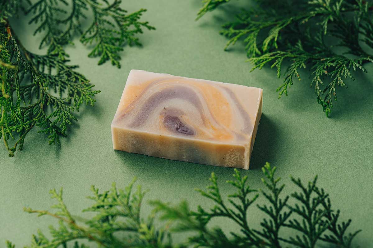 「南郷檜」石鹸＆フレグランスオイル【５】